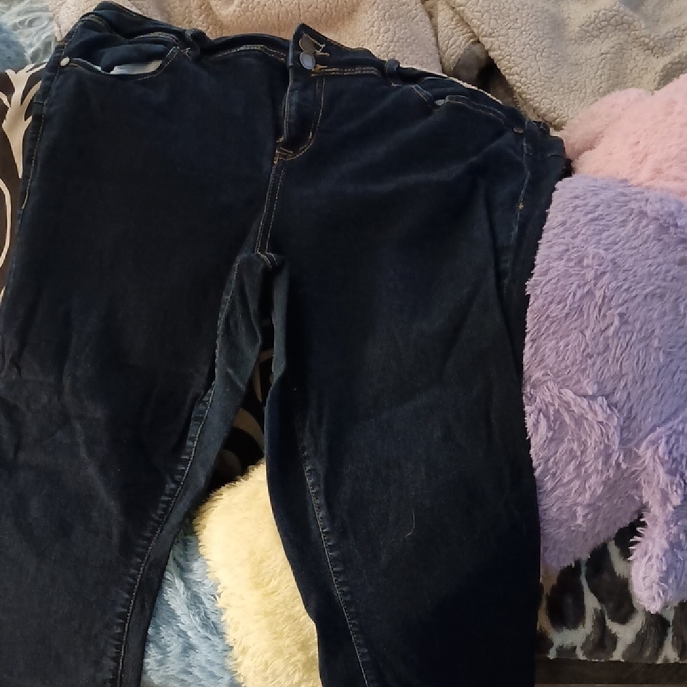 Women's Dark Blue Jeans
